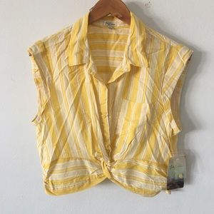 Twist Front Top Sz L